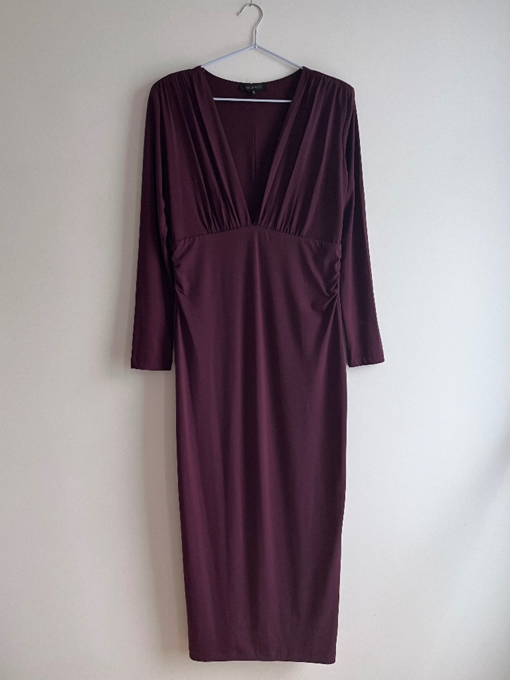 Plunge column dress with gathered waist in plum - Size L